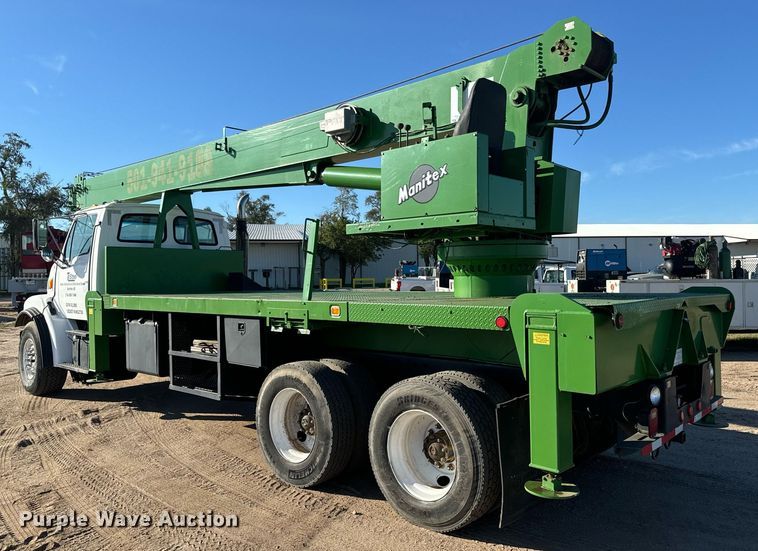 image for item MV9231 1999 Sterling L-Line crane truck