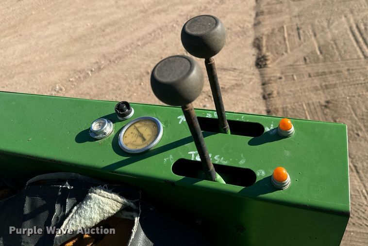 image for item MV9231 1999 Sterling L-Line crane truck