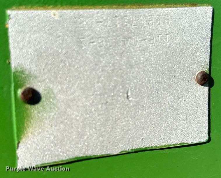 image for item MV9231 1999 Sterling L-Line crane truck