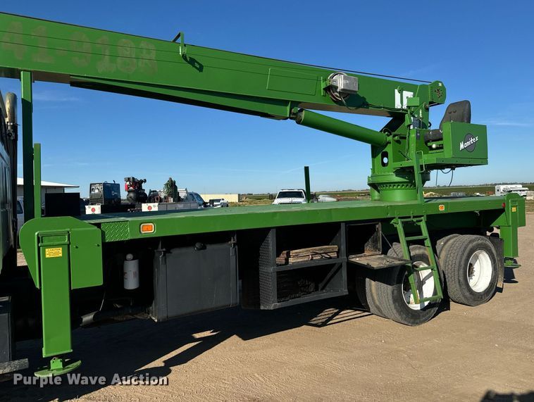 image for item MV9231 1999 Sterling L-Line crane truck
