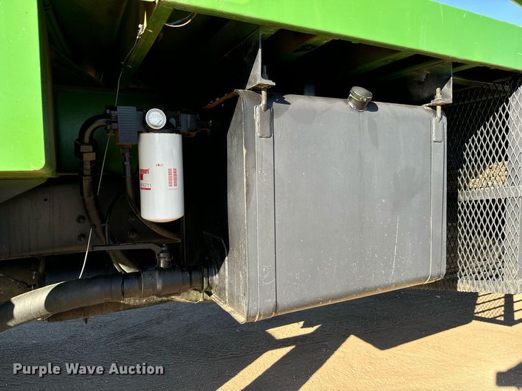 image for item MV9231 1999 Sterling L-Line crane truck