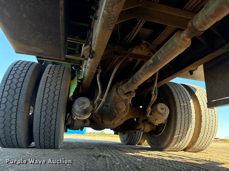 image for item MV9231 1999 Sterling L-Line crane truck