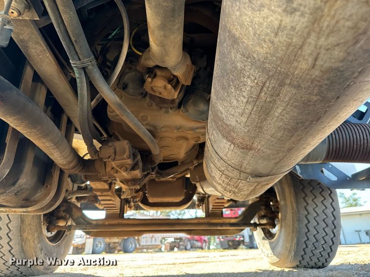 image for item MV9231 1999 Sterling L-Line crane truck