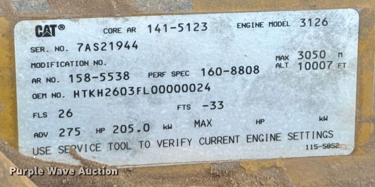 image for item MV9231 1999 Sterling L-Line crane truck