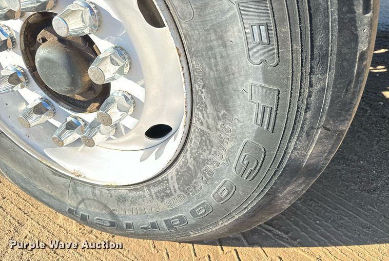 image for item MV9231 1999 Sterling L-Line crane truck