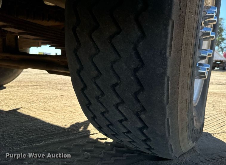 image for item MV9231 1999 Sterling L-Line crane truck