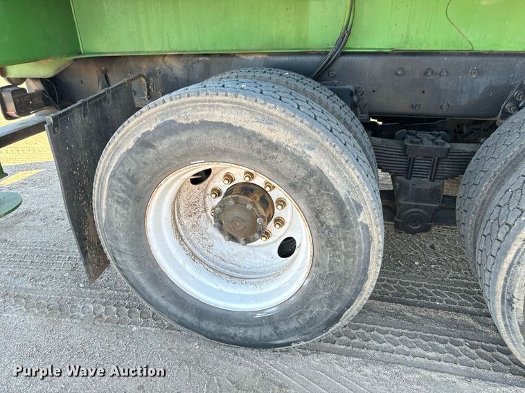 image for item MV9231 1999 Sterling L-Line crane truck