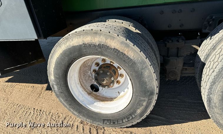 image for item MV9231 1999 Sterling L-Line crane truck