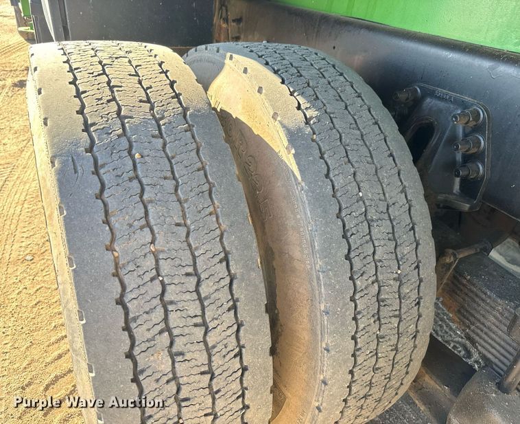 image for item MV9231 1999 Sterling L-Line crane truck