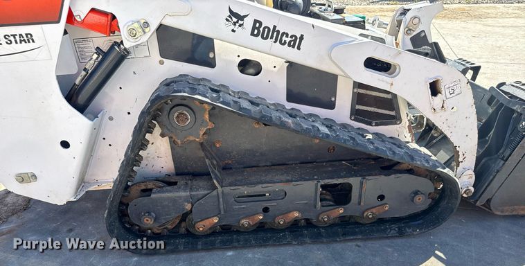 image for item MV9266 2019 Bobcat MT85 compact utility loader
