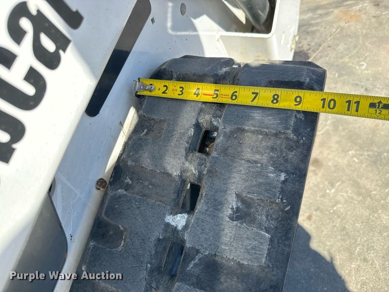 image for item MV9266 2019 Bobcat MT85 compact utility loader