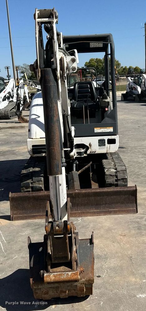 image for item MV9267 2008 Bobcat  329G mini excavator