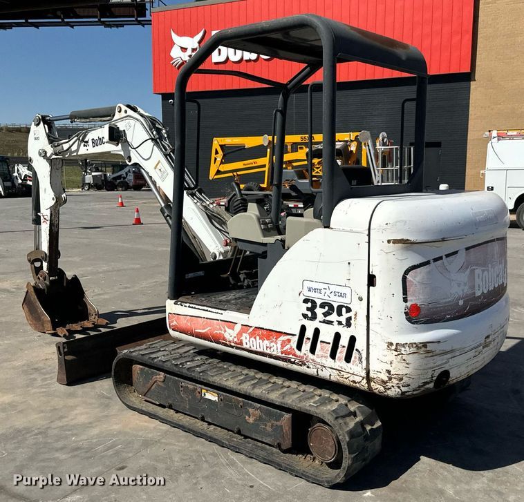 image for item MV9267 2008 Bobcat  329G mini excavator