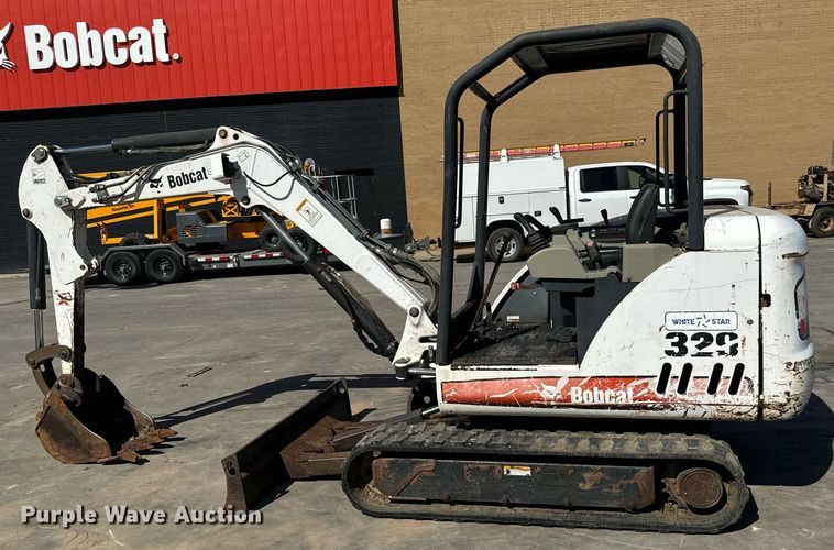 image for item MV9267 2008 Bobcat  329G mini excavator