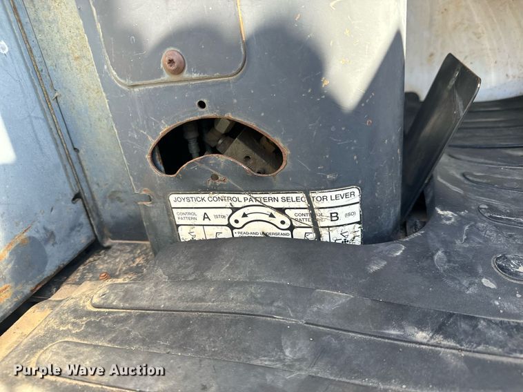 image for item MV9267 2008 Bobcat  329G mini excavator