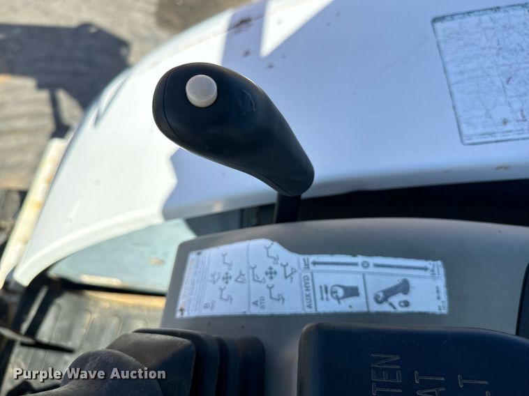 image for item MV9267 2008 Bobcat  329G mini excavator