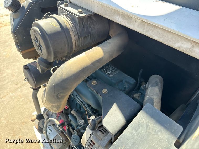 image for item MV9267 2008 Bobcat  329G mini excavator