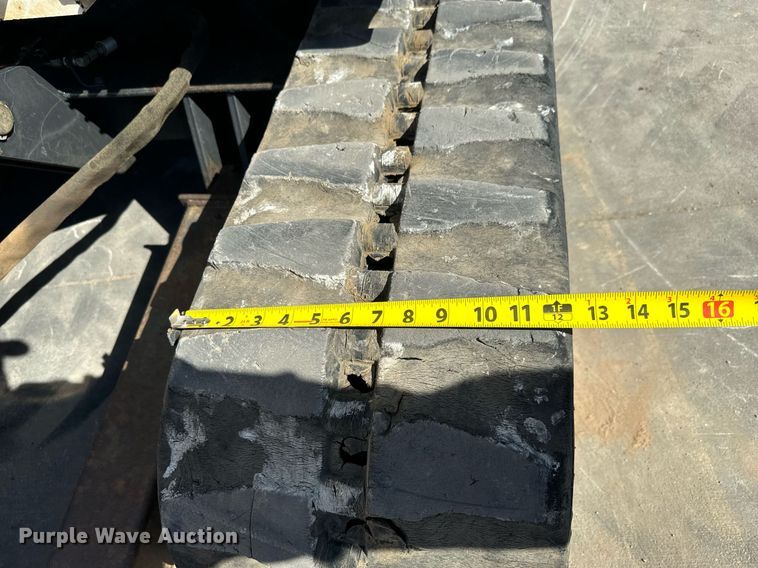 image for item MV9267 2008 Bobcat  329G mini excavator