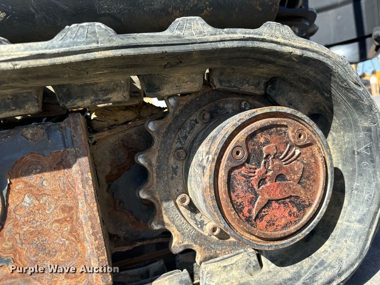 image for item MV9269 2014 Bobcat 324M mini excavator