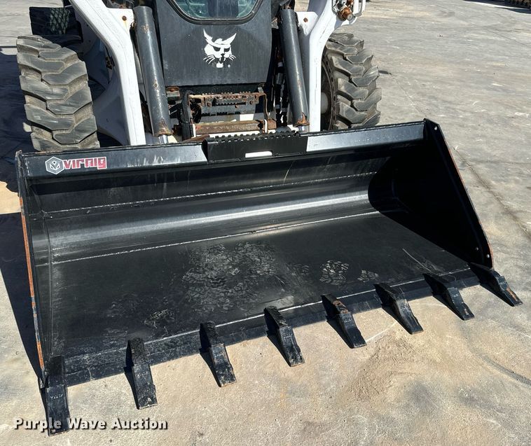 image for item MV9270 2022 Bobcat  S76 skid steer loader