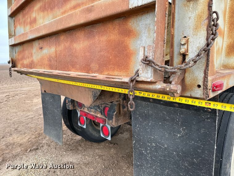 image for item NH9131 1989 Shop built end dump pup trailer
