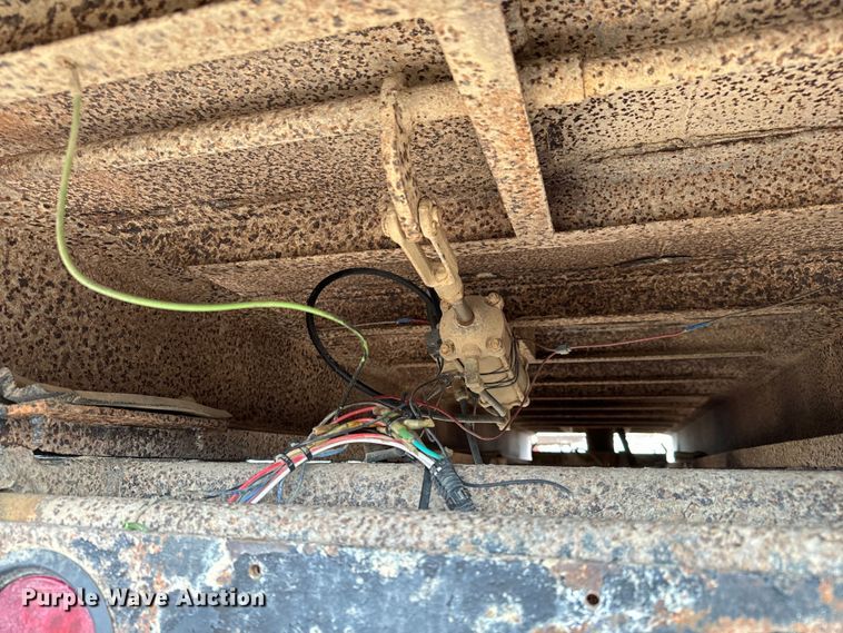 image for item NH9131 1989 Shop built end dump pup trailer