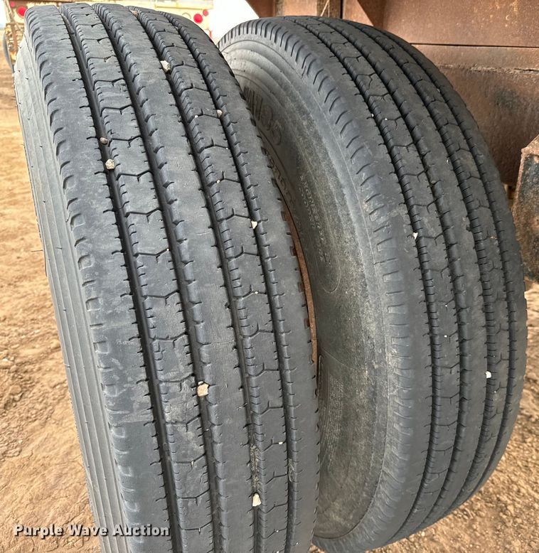 image for item NH9131 1989 Shop built end dump pup trailer