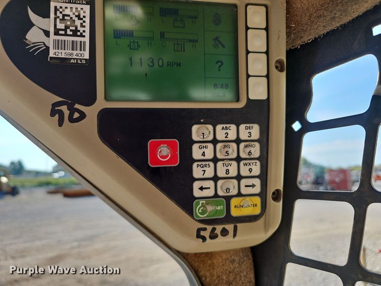 image for item NX9127 2009 Bobcat  S300 skid steer loader