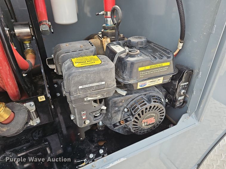 image for item NX9203 2022 Thunder Creek Equipment  FST990 fuel trailer