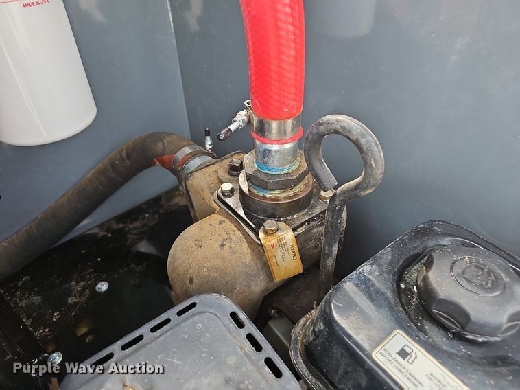 image for item NX9203 2022 Thunder Creek Equipment  FST990 fuel trailer