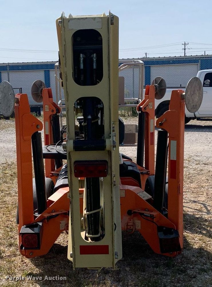 image for item NX9210 2017 JLG T350 boom lift