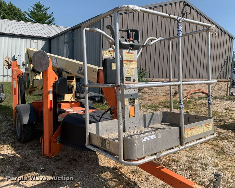 image for item NX9210 2017 JLG T350 boom lift