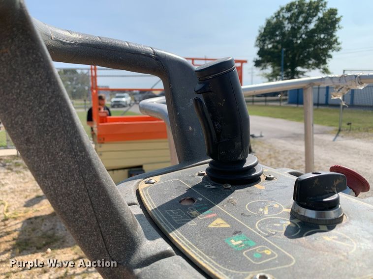 image for item NX9210 2017 JLG T350 boom lift