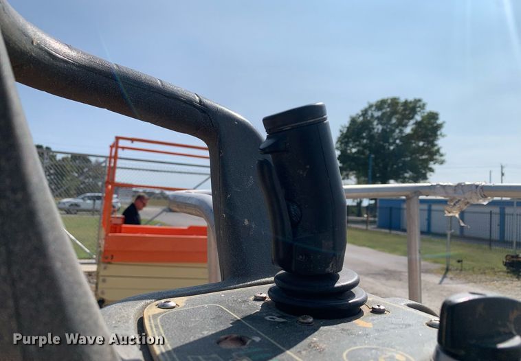 image for item NX9210 2017 JLG T350 boom lift