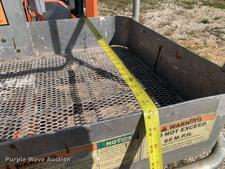 image for item NX9210 2017 JLG T350 boom lift