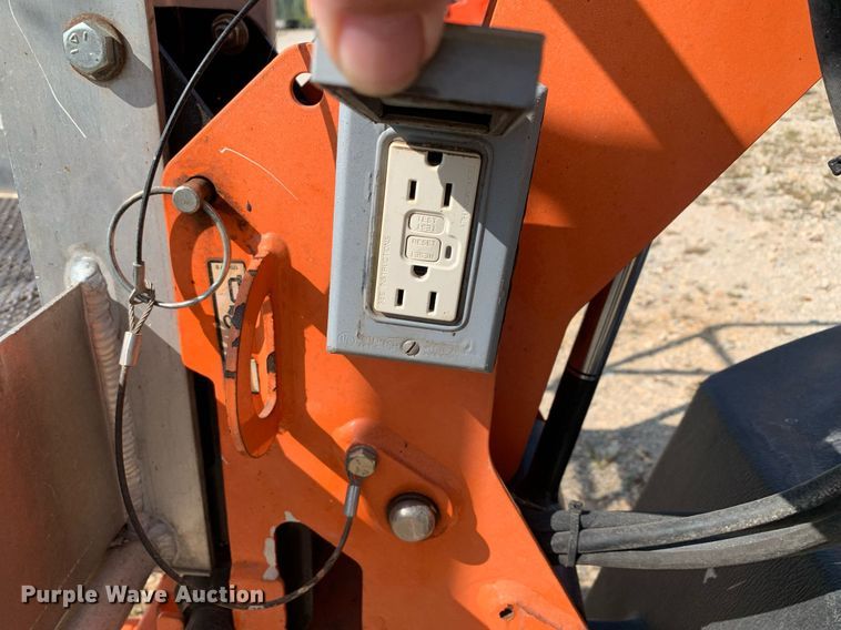 image for item NX9210 2017 JLG T350 boom lift