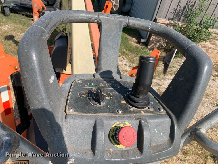 image for item NX9210 2017 JLG T350 boom lift