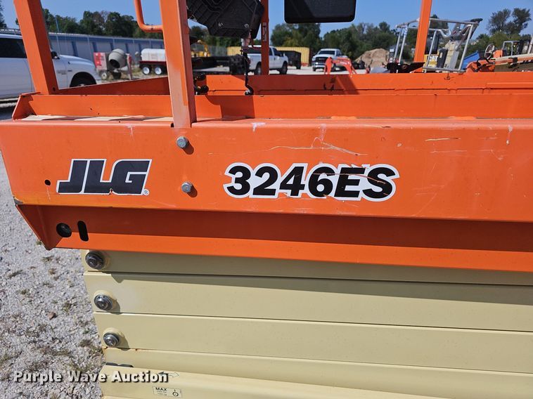 image for item NX9211 2020 JLG 3246ES scissor lift