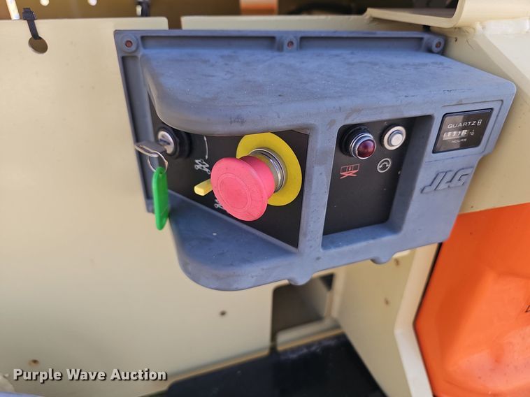 image for item NX9211 2020 JLG 3246ES scissor lift