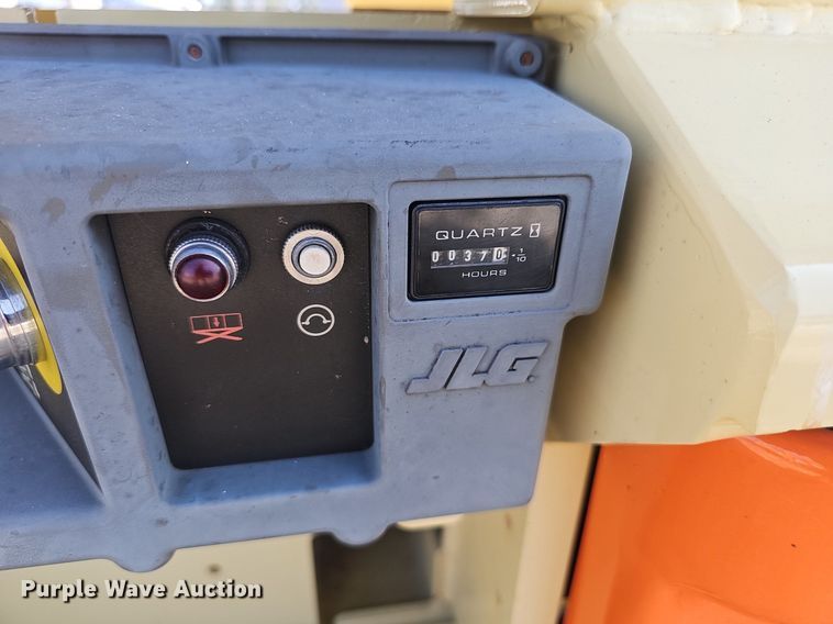 image for item NX9211 2020 JLG 3246ES scissor lift