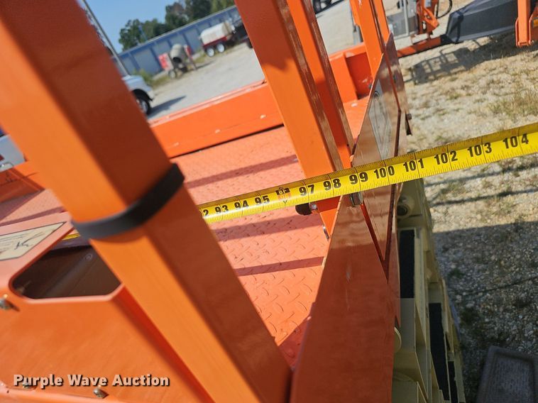 image for item NX9211 2020 JLG 3246ES scissor lift