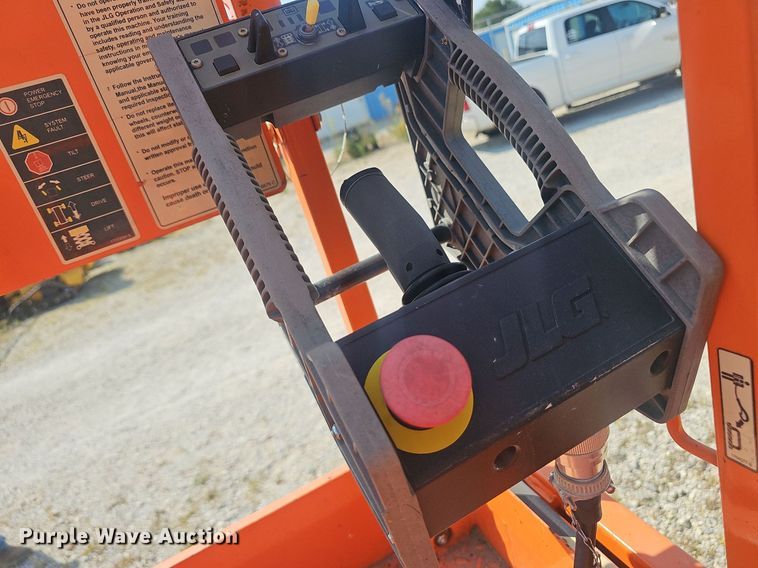 image for item NX9211 2020 JLG 3246ES scissor lift