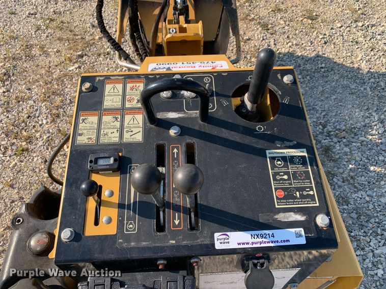 image for item NX9214 2019 Vermeer  SC30 stump grinder