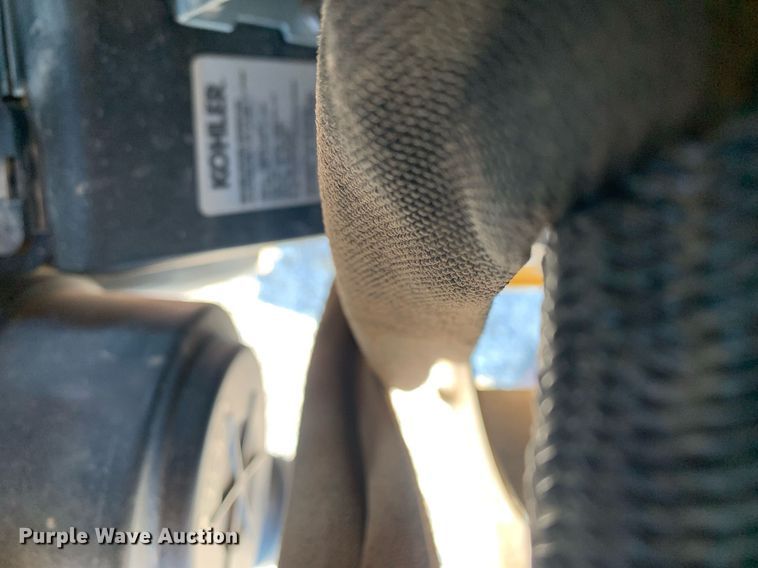 image for item NX9214 2019 Vermeer  SC30 stump grinder