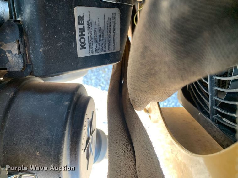 image for item NX9214 2019 Vermeer  SC30 stump grinder