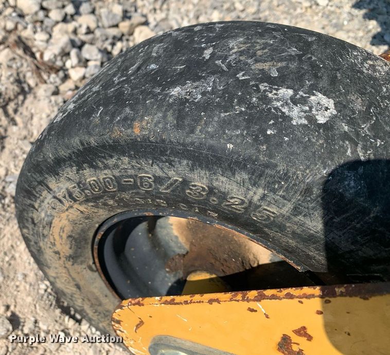 image for item NX9219 2014 Vermeer  RTX100 trencher