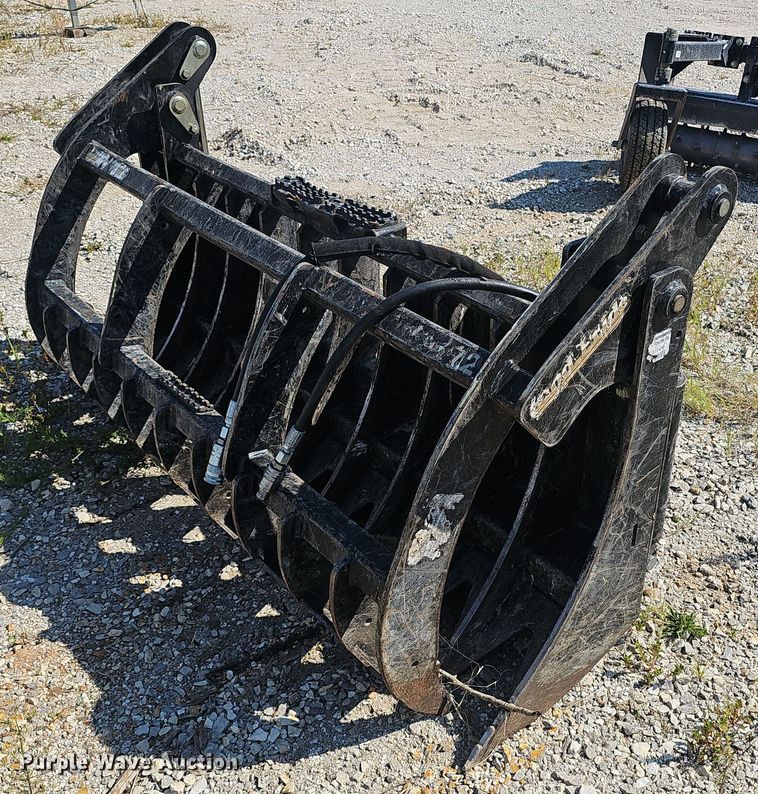 image for item NX9225 Land Pride  72