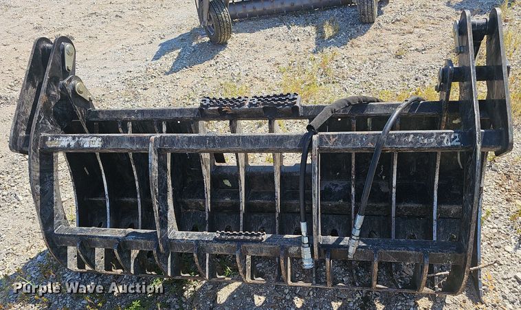 image for item NX9225 Land Pride  72