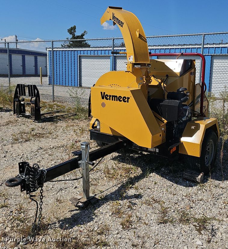 image for item NX9228 2019 Vermeer BC900XL wood chipper