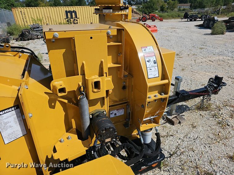 image for item NX9228 2019 Vermeer BC900XL wood chipper